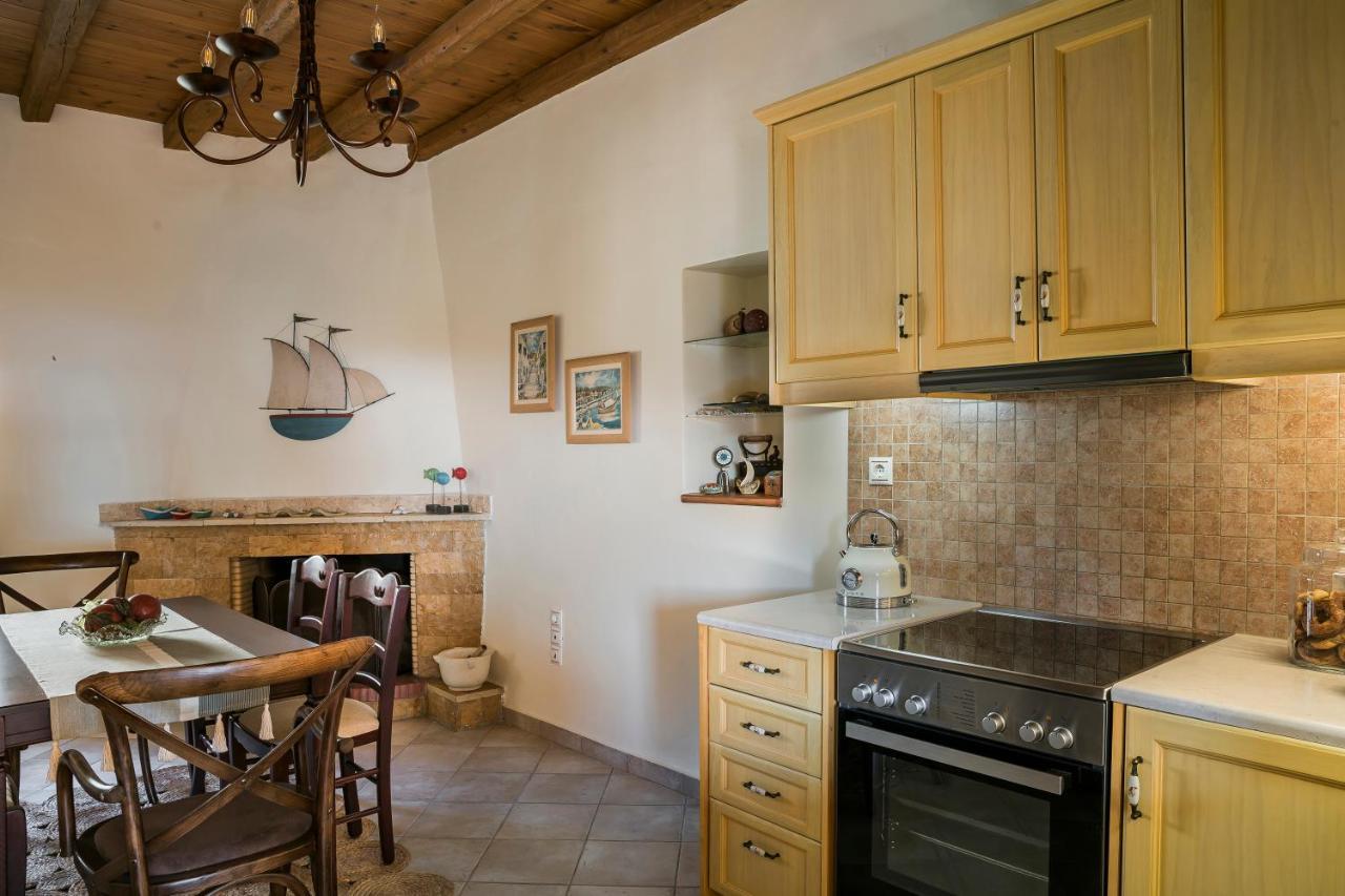 Traditional Stone House Anofli 1843 Fiskardo Kefalonia 外观 照片