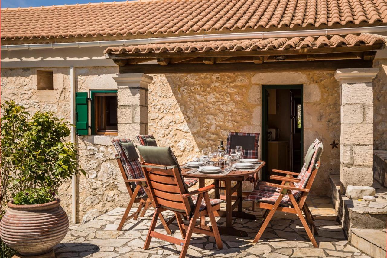 Traditional Stone House Anofli 1843 Fiskardo Kefalonia 外观 照片